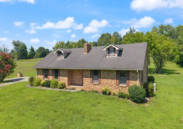 Photo 3 of Single family home for sale at 172 Walden Ln, Bronston, KY 42518 | MLS# 26020862 | Listing updated on 2026-08-25