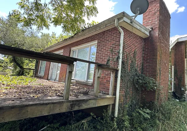 Photo 3 of Sale Pending at 8811 Cincinnati Pike, Sadieville, KY 40370 | MLS# 26021262 | Listing updated on 2026-10-06
