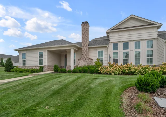 Photo 3 of Condo for sale at 133 Lake Point Dr, Nicholasville, KY 40356 | MLS# 26020996 | Listing updated on 2026-10-13