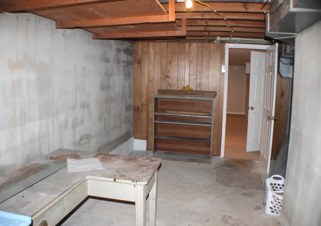 Photo 27 of Sale Pending at 113 Hollywood Dr, Middlesboro, KY 40965 | MLS# 26020874 | Listing updated on 2026-08-31