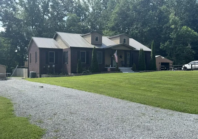 Photo 3 of Single family home for sale at 245 Hart Ln, Russell Springs, KY 42642 | MLS# 26021042 | Listing updated on 2026-09-01