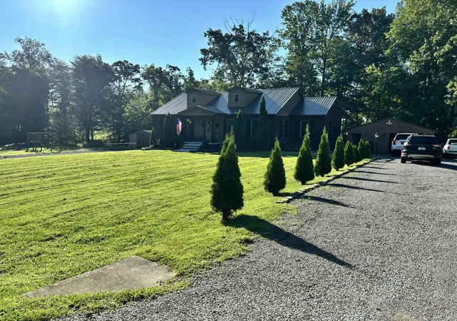 Photo 3 of Single family home for sale at 245 Hart Ln, Russell Springs, KY 42642 | MLS# 26021042 | Listing updated on 2026-09-01