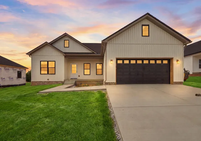Photo 1 of Single family home for sale at 1212 Mac St, Lawrenceburg, KY 40342 | MLS# 26021372 | Listing updated on 2026-08-21