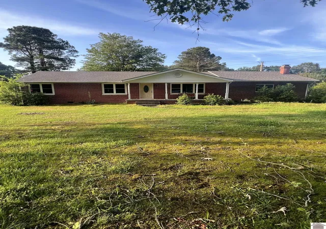 Photo 1 of Single family home for sale at 2200 Homewood Ave, Paducah, KY 42003 | MLS# 26020903 | Listing updated on 2026-08-04
