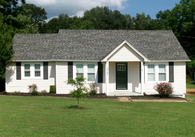 Photo 1 of Sale Pending at 3206 St Rt 131, Mayfield, KY 42066 | MLS# 26021005 | Listing updated on 2026-09-10