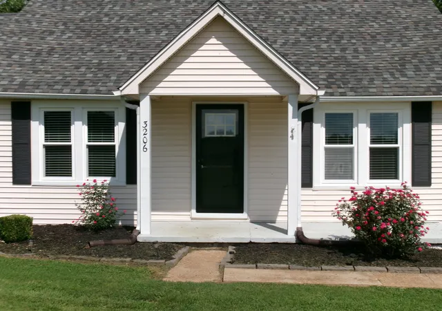 Photo 2 of Sale Pending at 3206 St Rt 131, Mayfield, KY 42066 | MLS# 26021005 | Listing updated on 2026-09-10