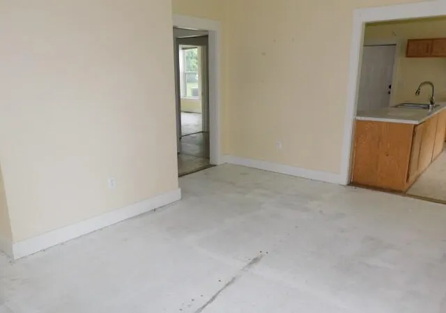 Photo 3 of Single family home for sale at 329 Holmes St, Frankfort, KY 40601 | MLS# 26020944 | Listing updated on 2026-09-11