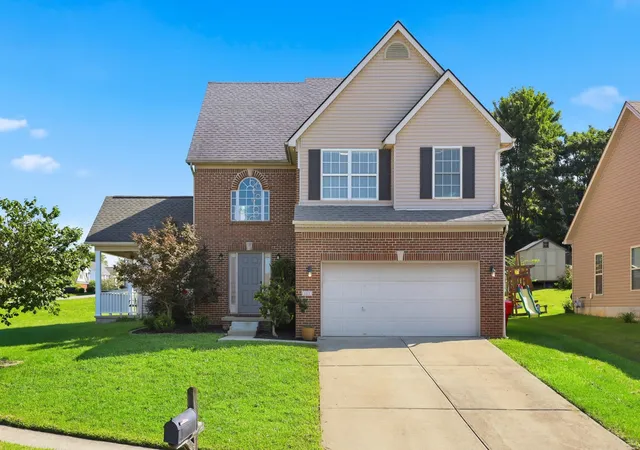 Photo 1 of Single family home for sale at 105 Manoah Ln, Nicholasville, KY 40356 | MLS# 26020923 | Listing updated on 2026-08-04