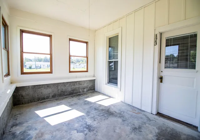 Photo 12 of Single family home for sale at 123 Liberty St, Mortons Gap, KY 42240 | MLS# 26023520 | Listing updated on 2026-08-28