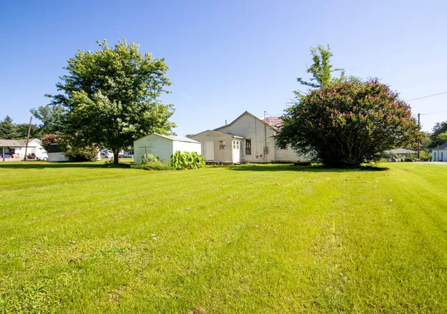Photo 1 of Single family home for sale at 123 Liberty St, Mortons Gap, KY 42240 | MLS# 26023520 | Listing updated on 2026-08-28