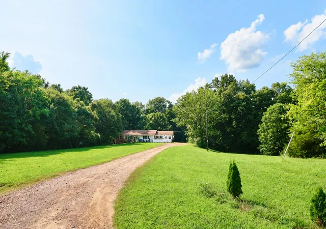 Photo 2 of Sale Pending at 799 Nelson Trl, Dexter, KY 42036 | MLS# 26021130 | Listing updated on 2026-09-18