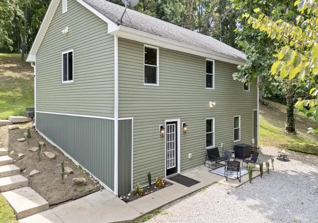 Photo 1 of Sale Pending at 2421 Burton Pike, Georgetown, KY 40324 | MLS# 26020987 | Listing updated on 2026-08-19