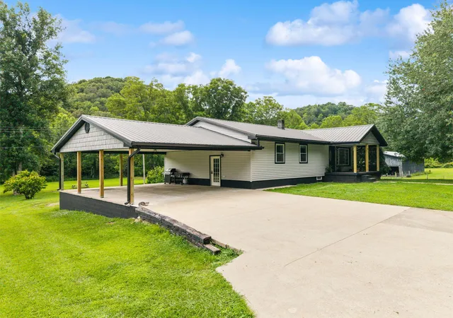 Photo 3 of Sale Pending at 19558 Kentucky 784, Garrison, KY 41141 | MLS# 26021033 | Listing updated on 2026-09-09