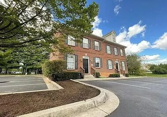 Townhouse for sale at 1161 Unity Dr, Lexington, KY 40504 | MLS# 26021796
