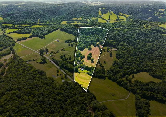 Photo 3 of Sale Pending at 2873 Spring Pl Rd, Belfast, TN 37019 | MLS# 26021032 | Listing updated on 2026-08-29
