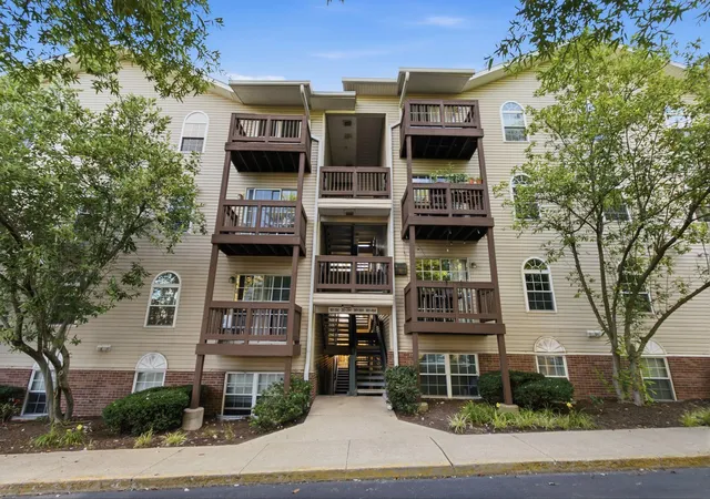 Photo 1 of Condo for sale at 1081 S Broadway #401, Lexington, KY 40504 | MLS# 26021053 | Listing updated on 2026-09-22