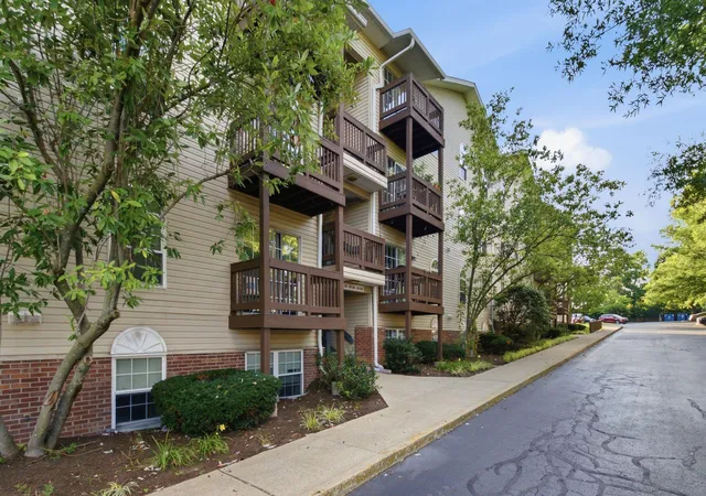 Photo 2 of Condo for sale at 1081 S Broadway #401, Lexington, KY 40504 | MLS# 26021053 | Listing updated on 2026-09-22