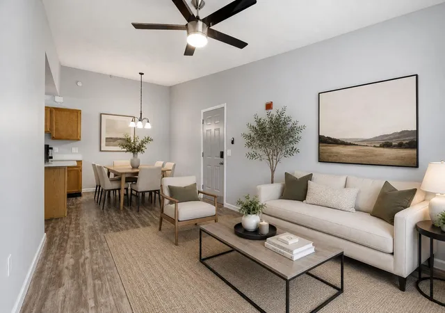 Listing Photo 5 - Condo for sale in building located at 1081 S Broadway, Lexington, KY 40504 - Unit #401