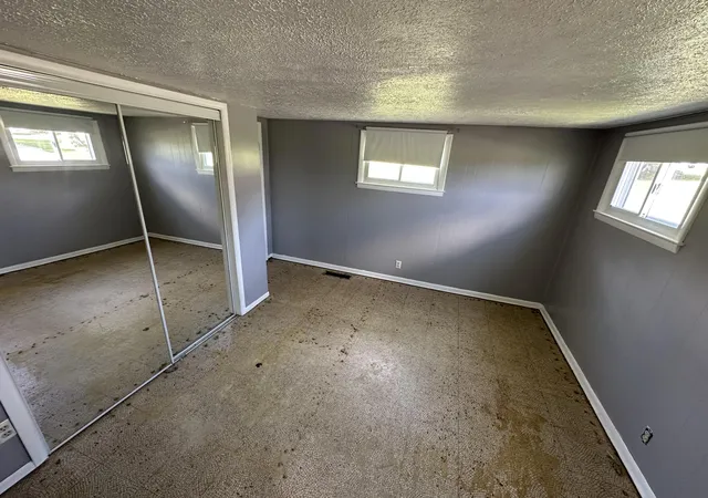 Photo 4 of Single family home for sale at 515 Chapel St, Falmouth, KY 41040 | MLS# 26021073 | Listing updated on 2026-08-06