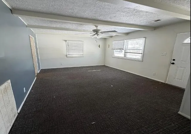 Photo 3 of Single family home for sale at 2922 Georgia St, Paducah, KY 42003 | MLS# 26021583 | Listing updated on 2026-08-10