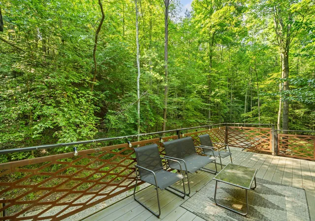Photo 38 of Sale Pending at 300 Lacy Ln, Campton, KY 41301 | MLS# 26021394 | Listing updated on 2026-09-08