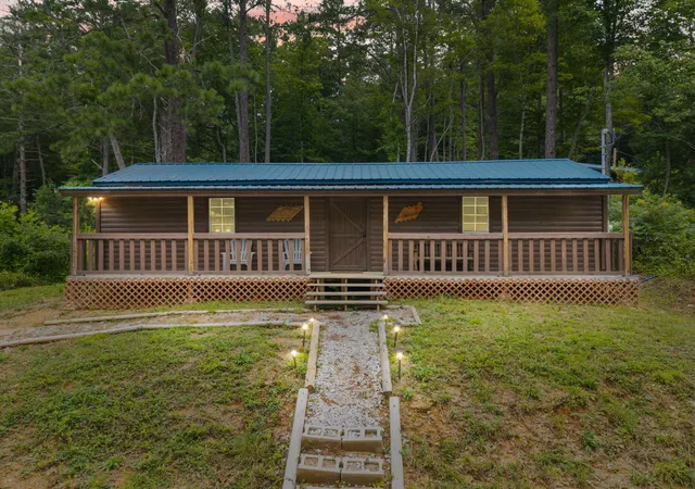 Photo 1 of Single family home for sale at 1 Poppy Ln, Campton, KY 41301 | MLS# 26021219 | Listing updated on 2026-08-06