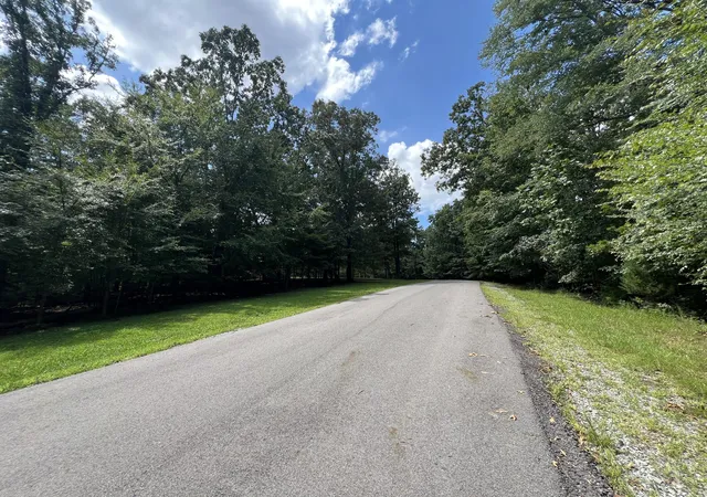 Photo 4 of Land for sale at Lot 80 Cliffwood Ln, Murray, KY 42071 | MLS# 26021109 | Listing updated on 2026-10-09