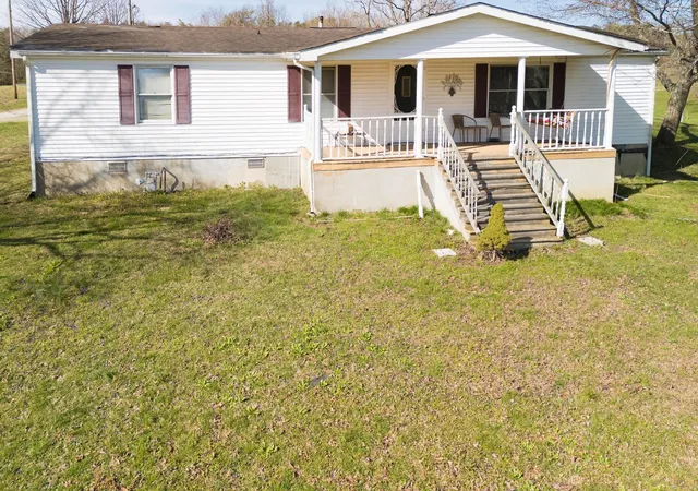 Photo 2 of Sale Pending at 1000 New Cut Rd, Jeffersonville, KY 40337 | MLS# 26021113 | Listing updated on 2026-09-20