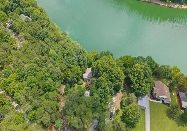 Photo 3 of Single family home for sale at 217 S Riverwood Rd, Bronston, KY 42518 | MLS# 26021247 | Listing updated on 2026-09-14