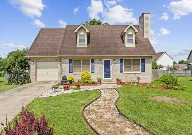 Photo 1 of Sale Pending at 217 Corral Ct, Frankfort, KY 40601 | MLS# 26021511 | Listing updated on 2026-08-27