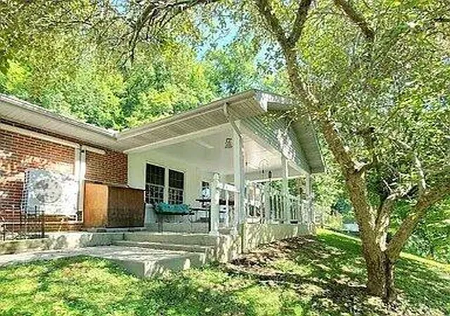 Photo 3 of Single family home for sale at 604 Us 421, Mc Kee, KY 40447 | MLS# 26021226 | Listing updated on 2026-09-10