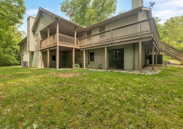 Photo 2 of Single family home for sale at 157 Bay Colony Rd, Cadiz, KY 42211 | MLS# 26021146 | Listing updated on 2026-08-06