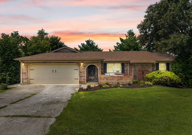 Photo 2 of Single family home for sale at 314 Saratoga Cir, Richmond, KY 40475 | MLS# 26021279 | Listing updated on 2026-09-28