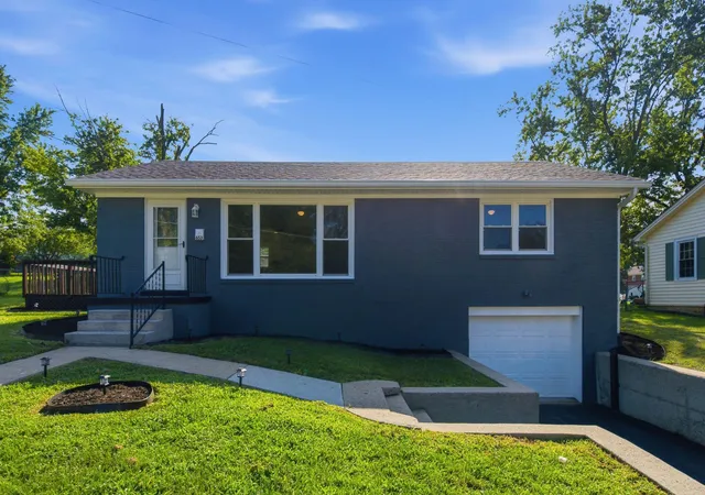 Photo 1 of Sale Pending at 653 Valley Dr, Harrodsburg, KY 40330 | MLS# 26021152 | Listing updated on 2026-08-29