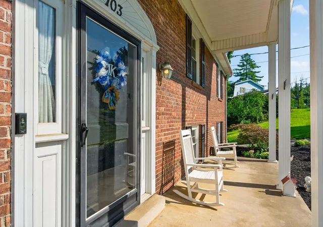 Photo 3 of Single family home for sale at 103 Pleasant Ridge Dr, Richmond, KY 40475 | MLS# 26021286 | Listing updated on 2026-10-02