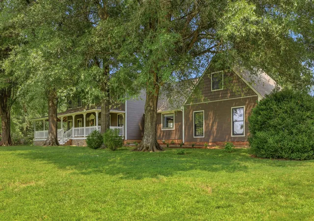 Photo 2 of Sale Pending at 2044 Sharpe School Rd, Calvert City, KY 42029 | MLS# 26021216 | Listing updated on 2026-08-16