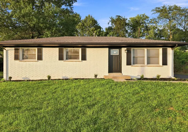 Photo 1 of Single family home for sale at 497 Asbury Ln, Lexington, KY 40511 | MLS# 26021354 | Listing updated on 2026-09-21