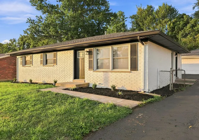 Photo 2 of Single family home for sale at 497 Asbury Ln, Lexington, KY 40511 | MLS# 26021354 | Listing updated on 2026-09-21