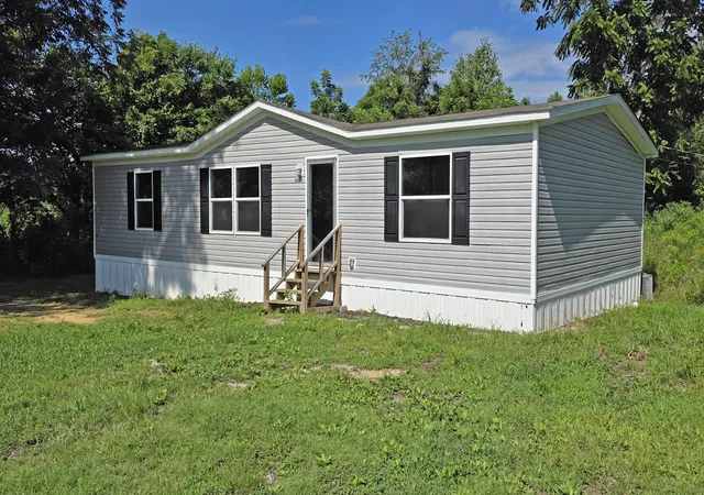 Photo 1 of Single family home for sale at 2031 Louden Rd, Williamsburg, KY 40769 | MLS# 26021176 | Listing updated on 2026-09-01