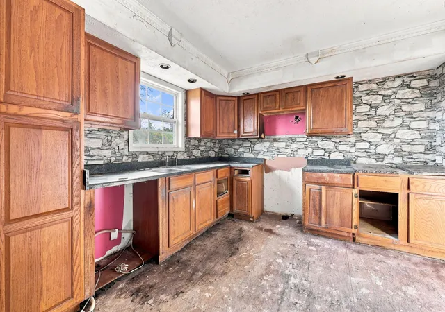 Photo 2 of Single family home for sale at 2125 Twin Crk Rd, Sadieville, KY 40370 | MLS# 26021192 | Listing updated on 2026-08-20