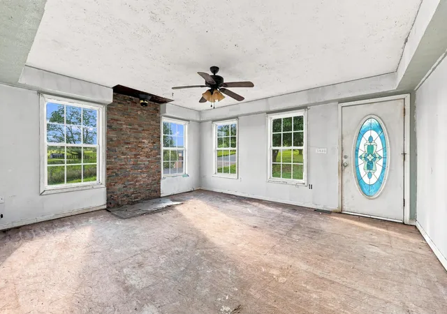 Photo 3 of Single family home for sale at 2125 Twin Crk Rd, Sadieville, KY 40370 | MLS# 26021192 | Listing updated on 2026-08-20