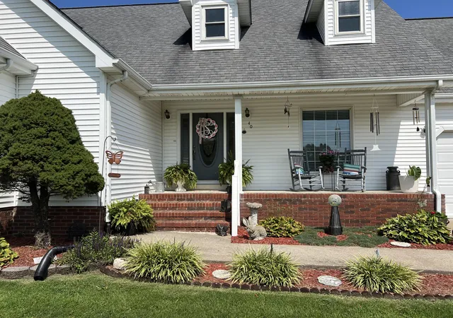Photo 4 of Single family home for sale at 40 Lindsey Ln, Symsonia, KY 42082 | MLS# 26021386 | Listing updated on 2026-08-14