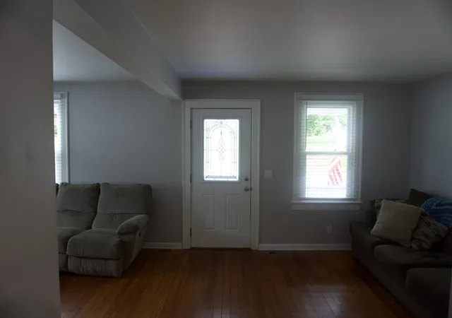 Photo 3 of Sale Pending at 362 S Main St, Versailles, KY 40383 | MLS# 26021328 | Listing updated on 2026-09-09