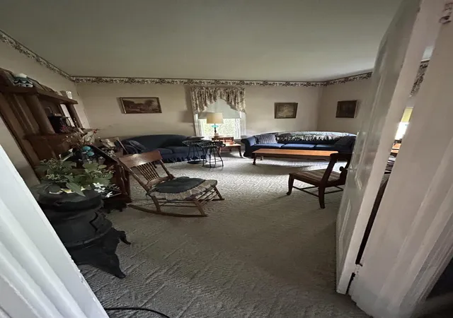 Photo 3 of Single family home for sale at 412 Holt Ave, Mount Sterling, KY 40353 | MLS# 26021361 | Listing updated on 2026-08-07