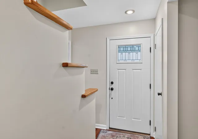 Photo 3 of Single family home for sale at 115 Cherry Rd Ct, Berea, KY 40403 | MLS# 26021577 | Listing updated on 2026-10-08