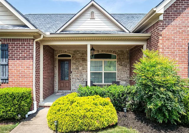 Photo 3 of Single family home for sale at 1809 Pascoli Cvs, Lexington, KY 40509 | MLS# 26022306 | Listing updated on 2026-09-03