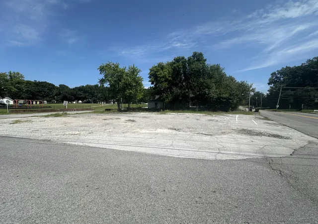 Photo 2 of Land for sale at 403 E Main St, Princeton, KY 42445 | MLS# 26021251 | Listing updated on 2026-08-28