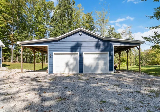 Photo 4 of Single family home for sale at 81 Eagles Blf Rd, Monticello, KY 42633 | MLS# 26021252 | Listing updated on 2026-08-19