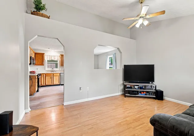 Photo 3 of Sale Pending at 700 Wise Dr, Wilmore, KY 40390 | MLS# 26021393 | Listing updated on 2026-09-04