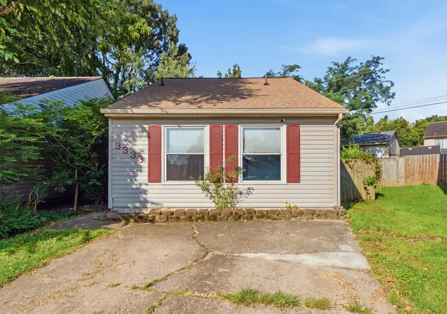 Photo 1 of Single family home for sale at 3333 Royal Wood Rd, Lexington, KY 40515 | MLS# 26021303 | Listing updated on 2026-09-10